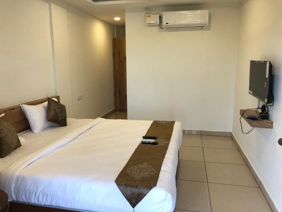 Hotel Amulya Regency Bayappanhalli Εξωτερικό φωτογραφία